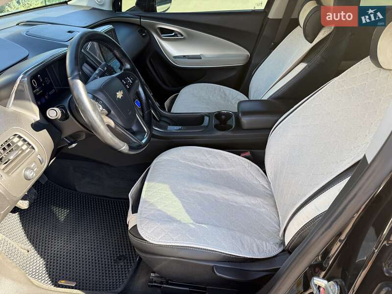Хэтчбек Chevrolet Volt 2012 в Борисполе