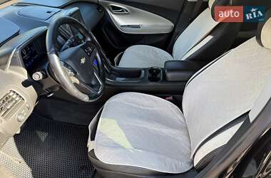 Хэтчбек Chevrolet Volt 2012 в 