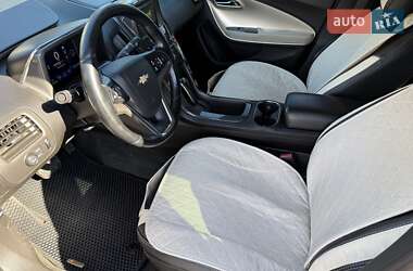 Хэтчбек Chevrolet Volt 2012 в 