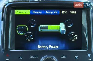 Хэтчбек Chevrolet Volt 2012 в 