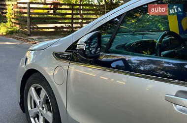 Хэтчбек Chevrolet Volt 2014 в 