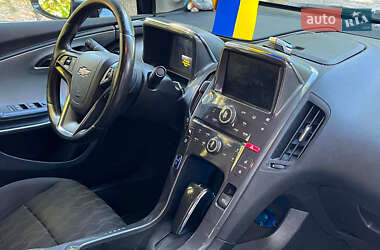 Хэтчбек Chevrolet Volt 2014 в 