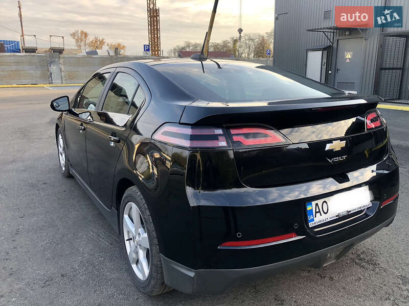 Хэтчбек Chevrolet Volt 2014 в Ужгороде