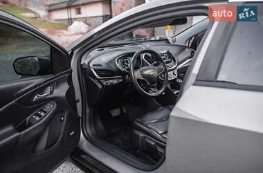 Хэтчбек Chevrolet Volt 2016 в 
