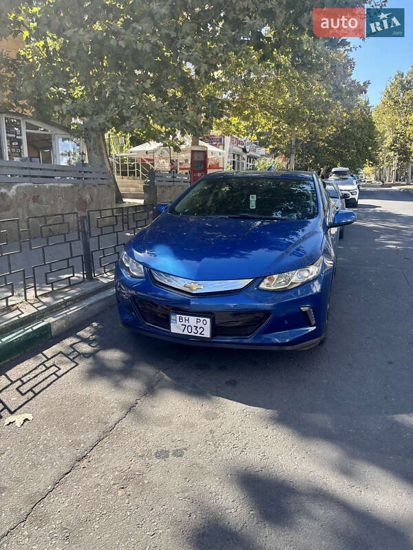 Хэтчбек Chevrolet Volt 2015 в Одессе