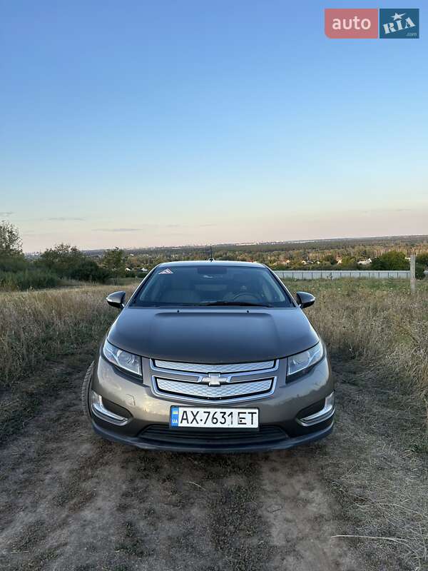 Хэтчбек Chevrolet Volt 2015 в Харькове