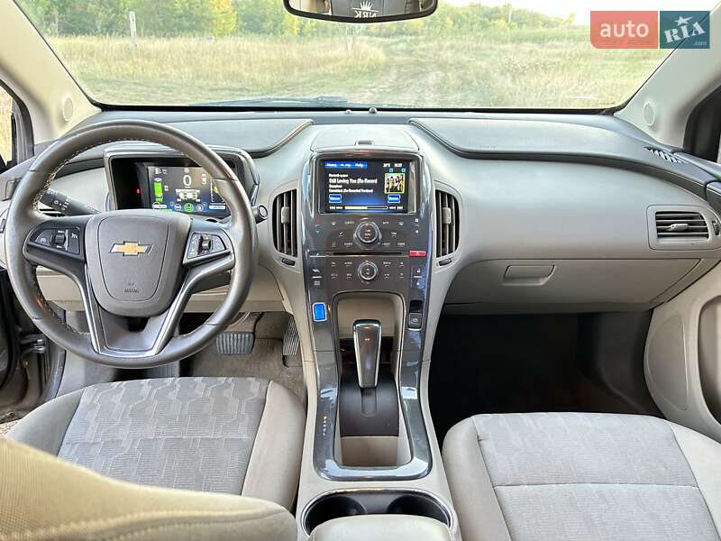 Хэтчбек Chevrolet Volt 2015 в Харькове
