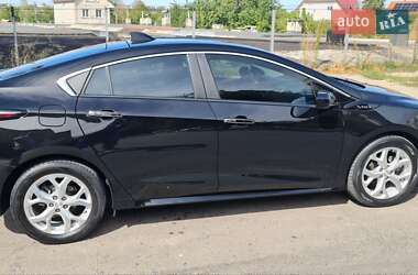 Хэтчбек Chevrolet Volt 2016 в 