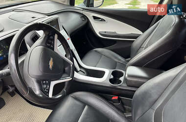 Хэтчбек Chevrolet Volt 2014 в 