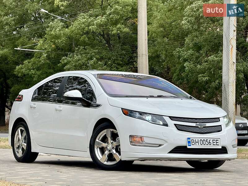 Хэтчбек Chevrolet Volt 2015 в Одессе