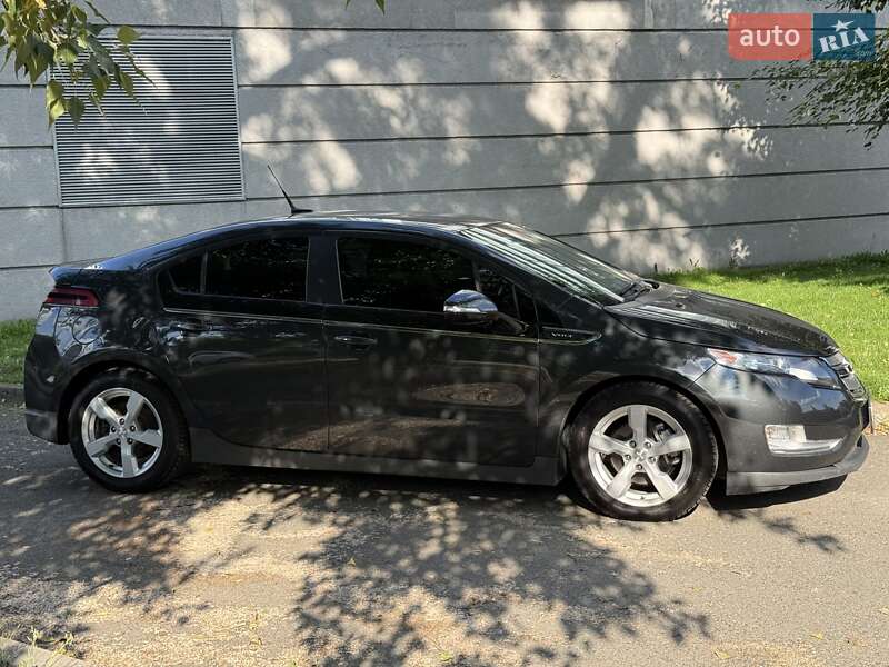 Хэтчбек Chevrolet Volt 2014 в Киеве фото 10 Хэтчбек Chevrolet Volt 2014 в Киеве