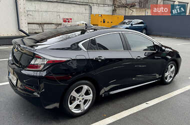 Хэтчбек Chevrolet Volt 2018 в 