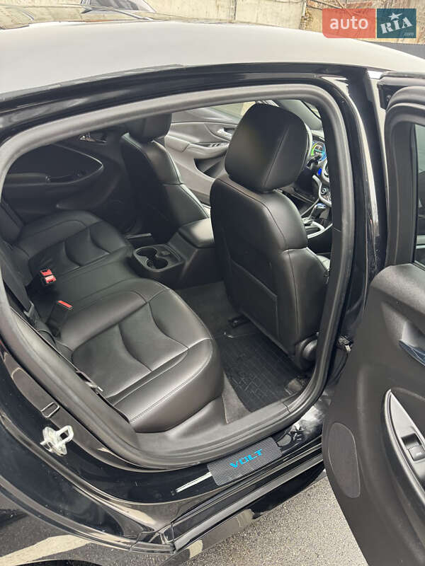 Хэтчбек Chevrolet Volt 2018 в Киеве