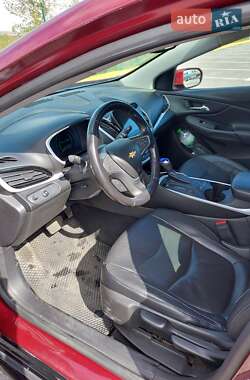 Хэтчбек Chevrolet Volt 2016 в 