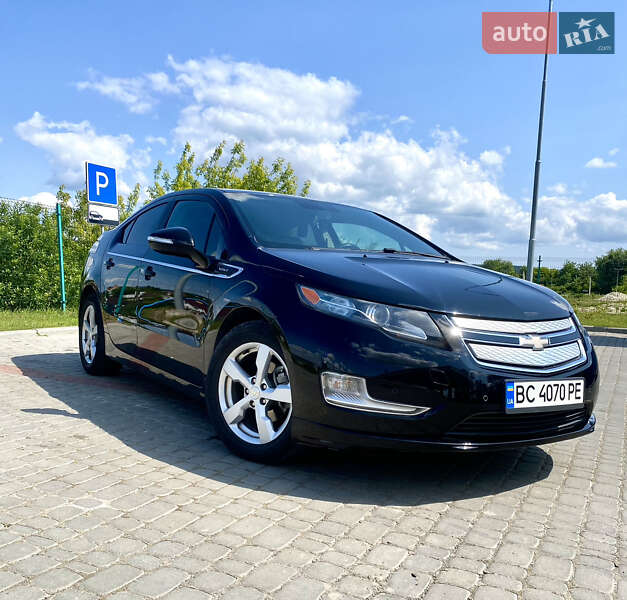 Хэтчбек Chevrolet Volt 2011 в Золочеве