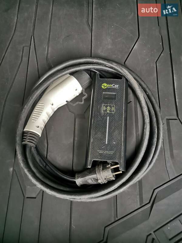 Хэтчбек Chevrolet Volt 2017 в Ирпене