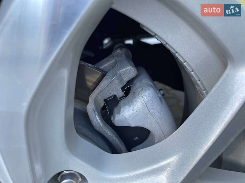 Хэтчбек Chevrolet Volt 2017 в Луцке фото 40 Хэтчбек Chevrolet Volt 2017 в Луцке