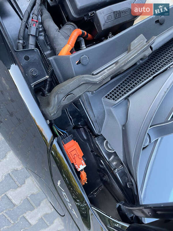 Хэтчбек Chevrolet Volt 2017 в Луцке фото 150 Хэтчбек Chevrolet Volt 2017 в Луцке