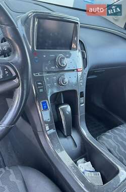 Хэтчбек Chevrolet Volt 2014 в 