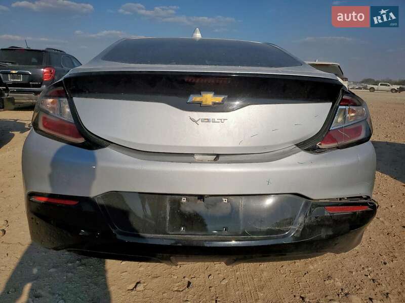 Хэтчбек Chevrolet Volt 2017 в Полтаве