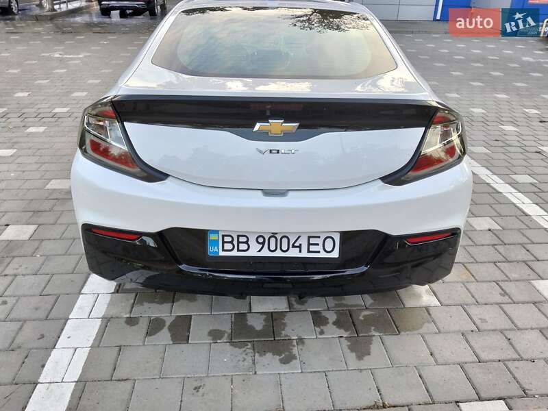 Хэтчбек Chevrolet Volt 2015 в Черкассах фото 5 Хэтчбек Chevrolet Volt 2015 в Черкассах