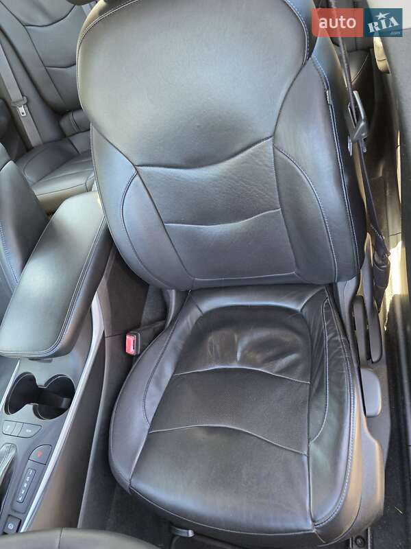 Хэтчбек Chevrolet Volt 2017 в Одессе