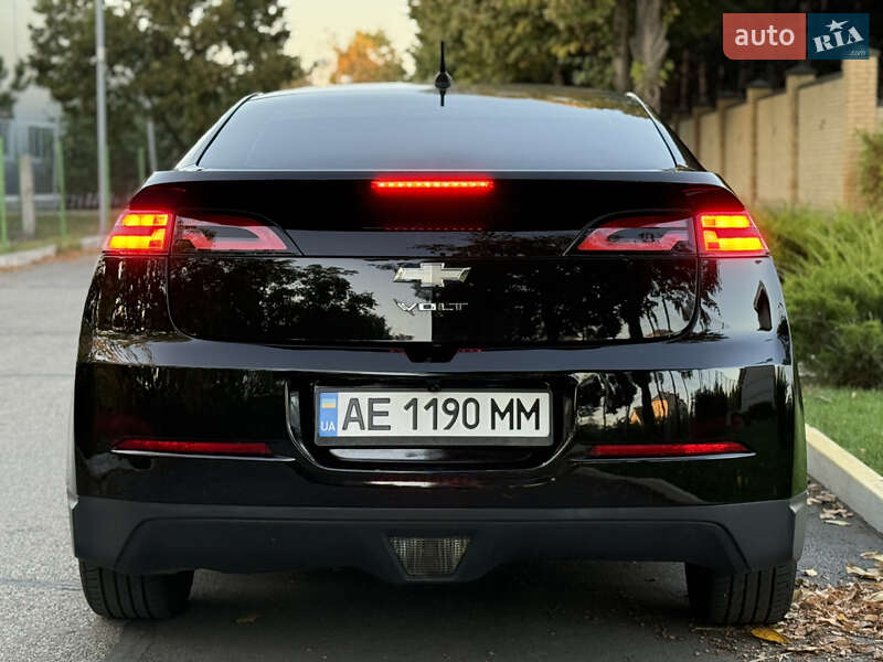 Хэтчбек Chevrolet Volt 2013 в Днепре