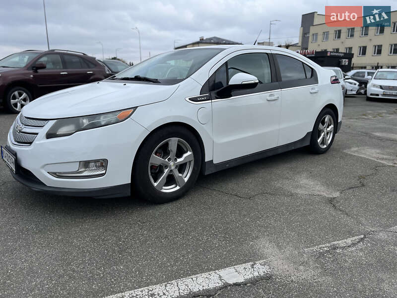 Хетчбек Chevrolet Volt 2012 в Києві фото 5 Хетчбек Chevrolet Volt 2012 в Києві