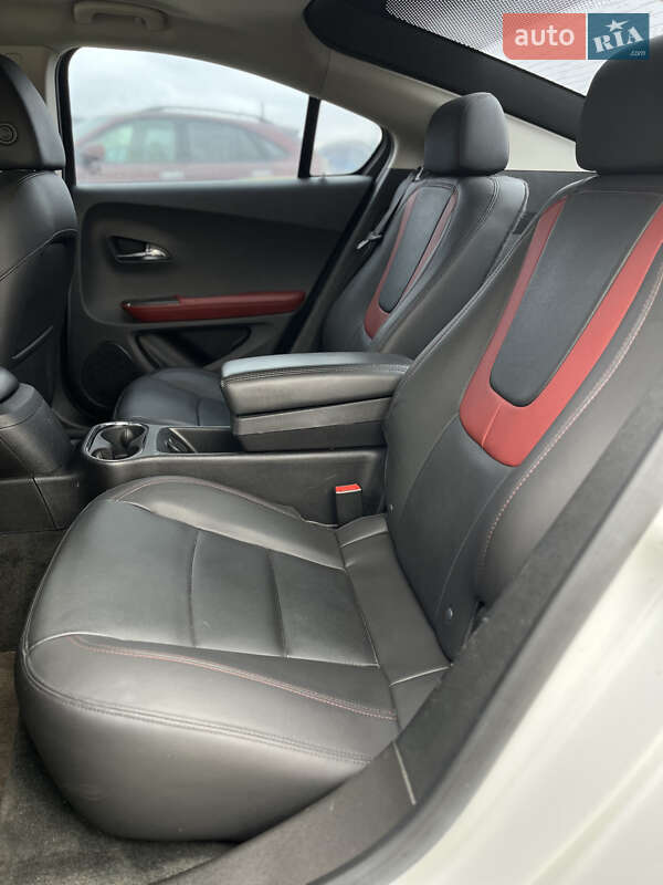 Хетчбек Chevrolet Volt 2012 в Києві фото 30 Хетчбек Chevrolet Volt 2012 в Києві