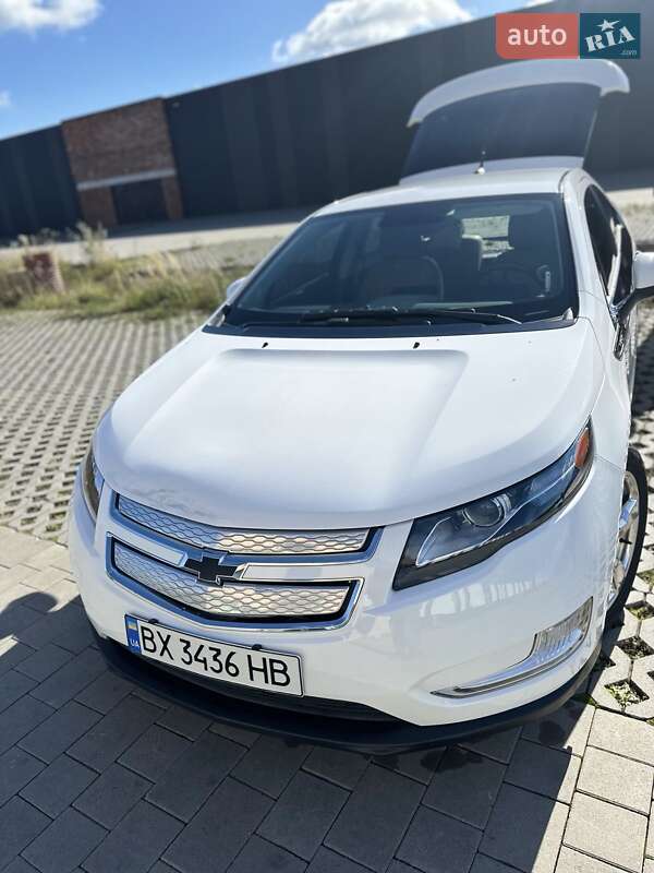 Хэтчбек Chevrolet Volt 2013 в Хмельницком фото 3 Хэтчбек Chevrolet Volt 2013 в Хмельницком