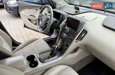 Хэтчбек Chevrolet Volt 2013 в 
