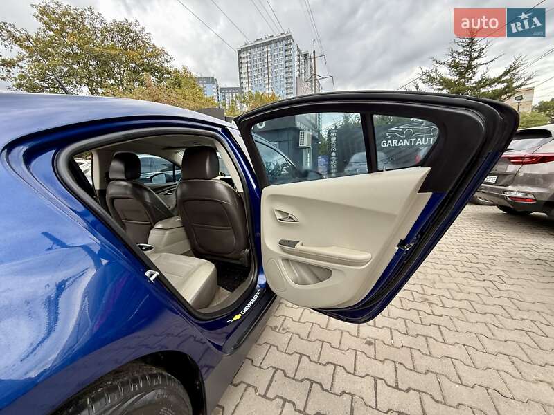 Хэтчбек Chevrolet Volt 2013 в Одессе