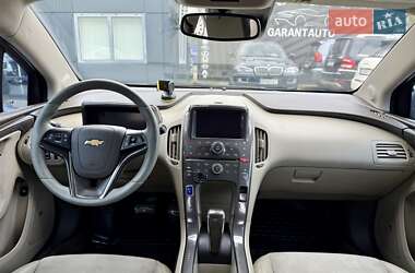Хэтчбек Chevrolet Volt 2013 в 