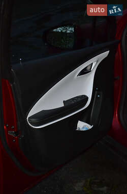 Хетчбек Chevrolet Volt 2012 в  фото 15 Хетчбек Chevrolet Volt 2012 в