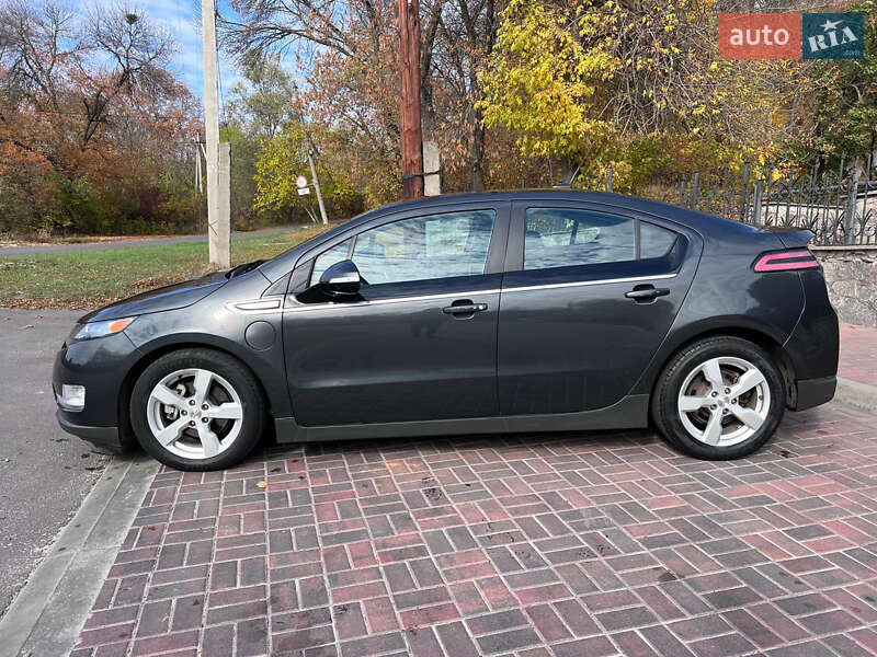 Хетчбек Chevrolet Volt 2014 в Полтаві