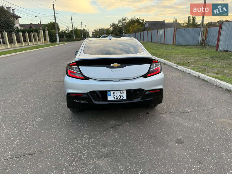 Хэтчбек Chevrolet Volt 2018 в Одессе фото 8 Хэтчбек Chevrolet Volt 2018 в Одессе