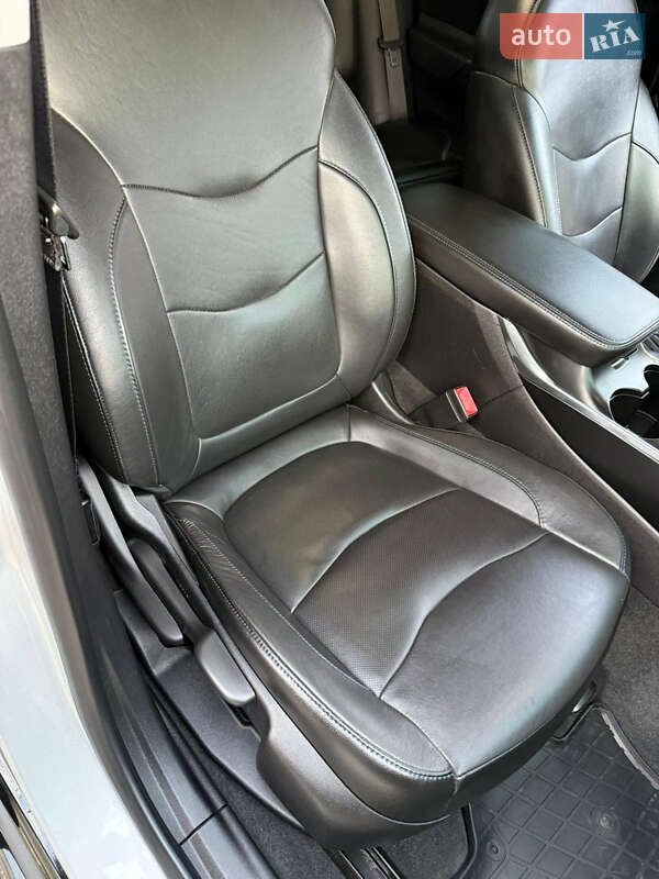 Хэтчбек Chevrolet Volt 2018 в Одессе фото 18 Хэтчбек Chevrolet Volt 2018 в Одессе