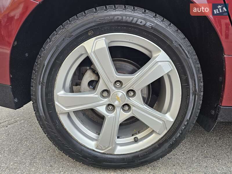 Хэтчбек Chevrolet Volt 2016 в Киеве