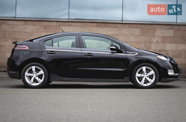 Хетчбек Chevrolet Volt 2012 в  фото 2 Хетчбек Chevrolet Volt 2012 в