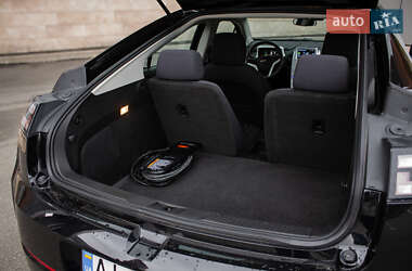 Хетчбек Chevrolet Volt 2012 в  фото 33 Хетчбек Chevrolet Volt 2012 в