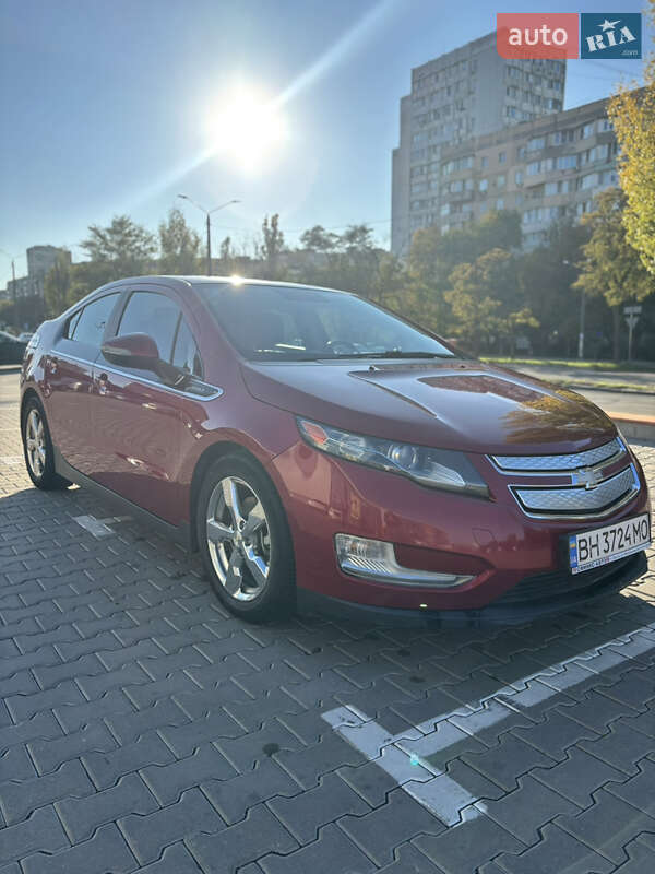 Хэтчбек Chevrolet Volt 2013 в Одессе фото 3 Хэтчбек Chevrolet Volt 2013 в Одессе