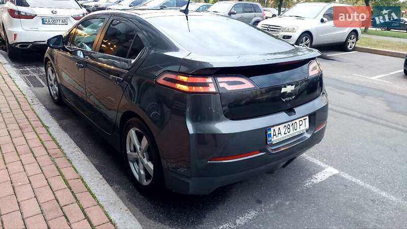 Хэтчбек Chevrolet Volt 2012 в Киеве фото 7 Хэтчбек Chevrolet Volt 2012 в Киеве