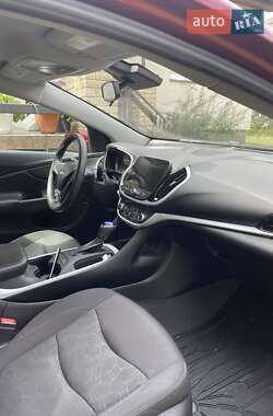Хэтчбек Chevrolet Volt 2018 в Золочеве
