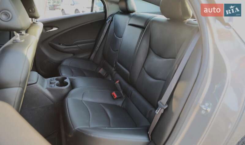 Хетчбек Chevrolet Volt 2017 в Харкові