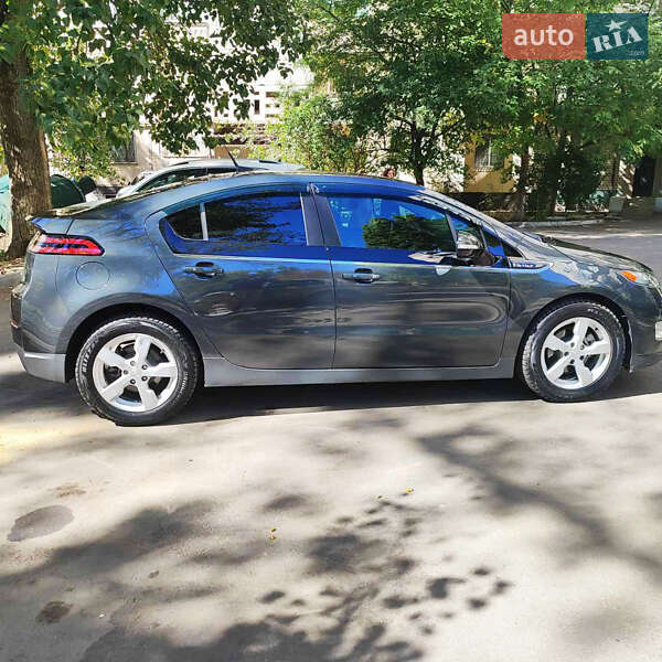 Хэтчбек Chevrolet Volt 2014 в Одессе