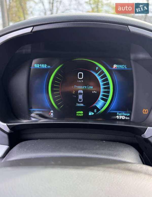 Хэтчбек Chevrolet Volt 2016 в Киеве