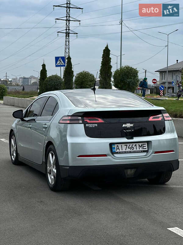 Хэтчбек Chevrolet Volt 2011 в Буче
