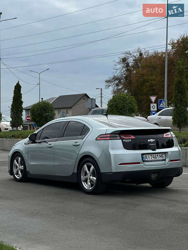 Хэтчбек Chevrolet Volt 2011 в Буче
