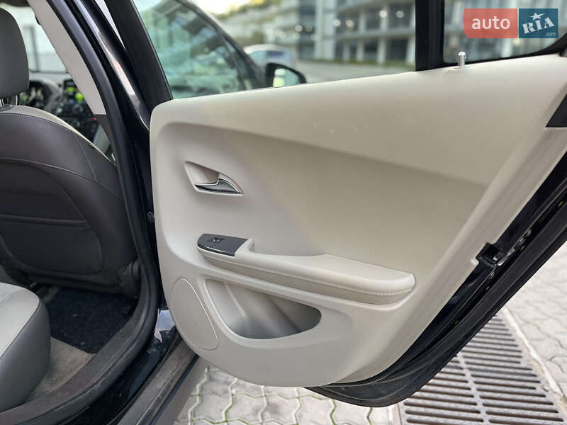 Хетчбек Chevrolet Volt 2014 в Чорноморську фото 18 Хетчбек Chevrolet Volt 2014 в Чорноморську