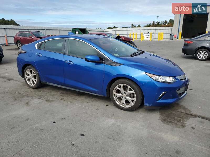 Хэтчбек Chevrolet Volt 2018 в Ровно фото 2 Хэтчбек Chevrolet Volt 2018 в Ровно